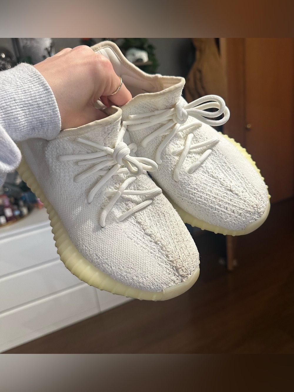 Yeezy 350 V2